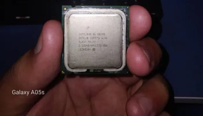 Processador Intel Core 2 Quad Q8200 2.33GHz 4 Núcleos LGA775 Cache 4MB