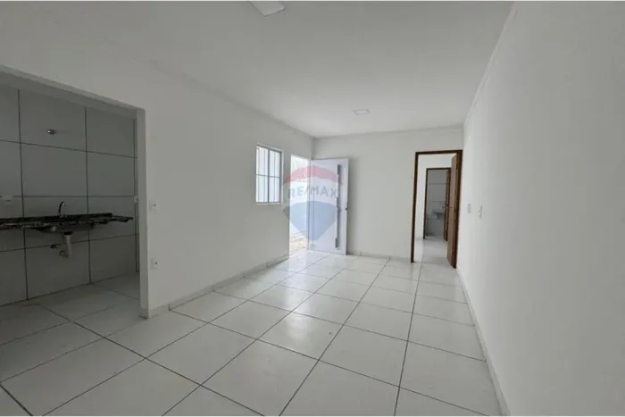 Casa com 2 quartos a venda em Pedras de Fogo.
