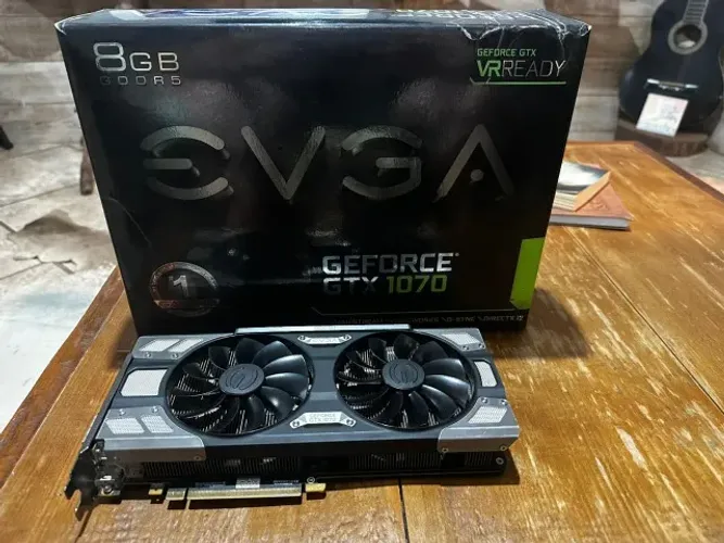 GTX 1070 EVGA 8GB GDDR5 COM DEFEITO - NÃO DÁ VÍDEO - PARA CONSERTO OU PEÇAS