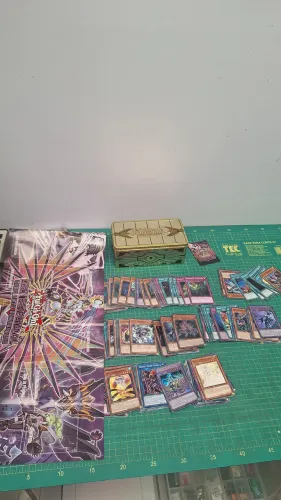 Cartas yu-gi-oh c/Lata