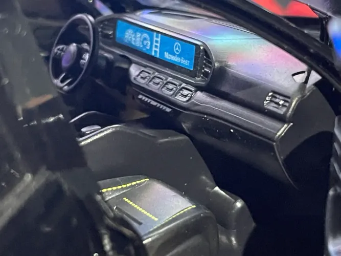 Miniatura Mercedes-Benz GLE 350 - 1:24