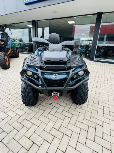 Quadriciclo Can-Am Outlander Max 1.000 Limited 2017.