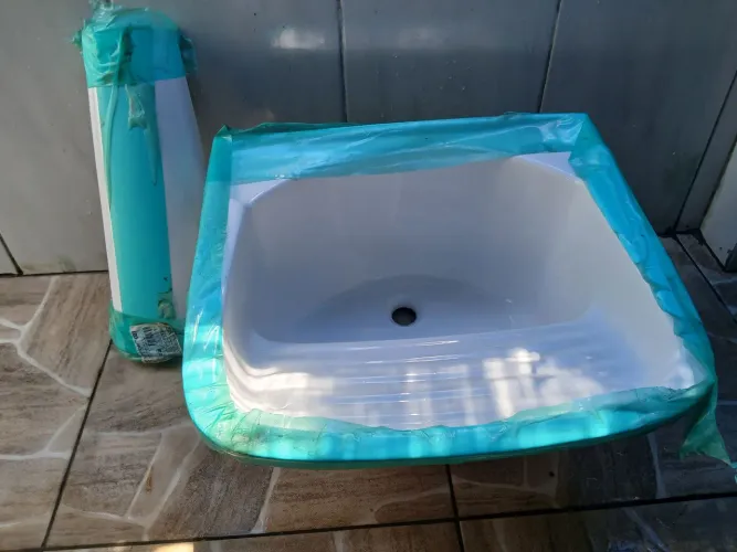 Vendo tanque celite com coluna