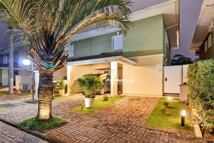Casa à Venda - 3 quartos - 1 Suíte - R$ 1.723.000,00 - Condomínio Nature Village II - Jund