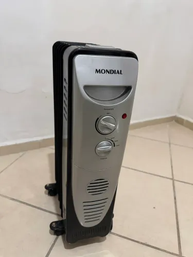 Aquecedor a óleo Mondial