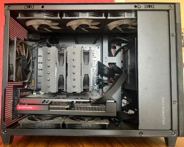 PC Gamer R5 7600X / RX 7800XT 16GB / 32GB RAM / 1TB SSD
