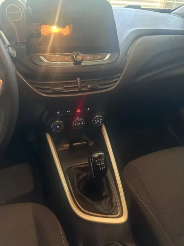 Chevrolet Onix Plus LT 1.0 12V Flex Mec. 4P 2024