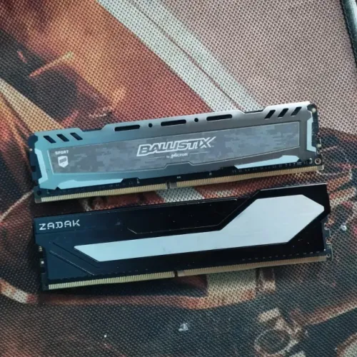 Kit Memoria RAM 16GB (2x8)