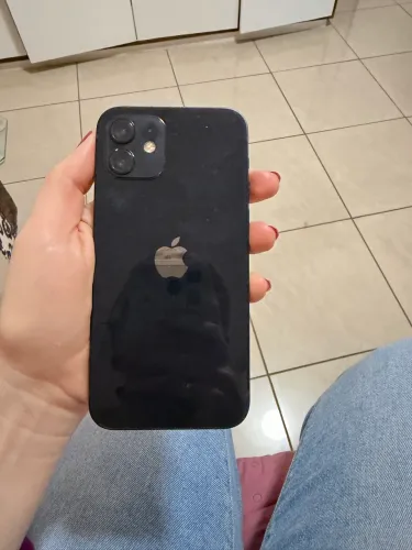 iPhone 13 128GB em ótimo estado