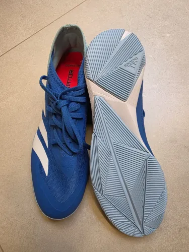 VENDO CHUTEIRA FUTSAL ADIDAS