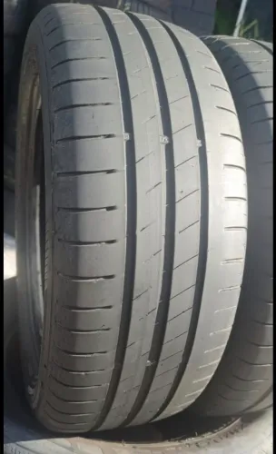 Par de Pneus Goodyear 195/55/R15