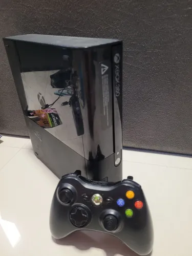 Xbox 360 ltu com controle