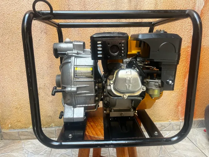 Motobomba Água e Lama