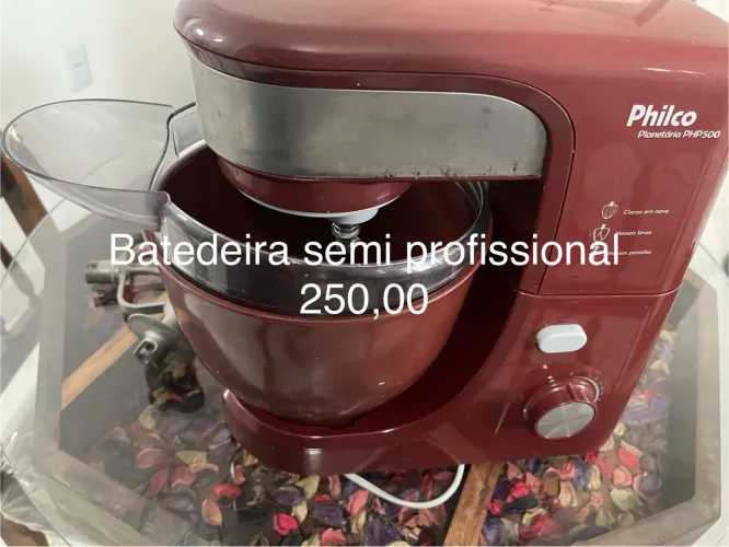 Batedeira semi nova mangabeira 