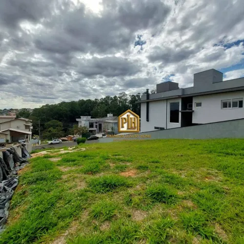 Terreno à venda, 560 m² por R$ 570.000 - Condomínio Residencial Colinas de São Francisco -