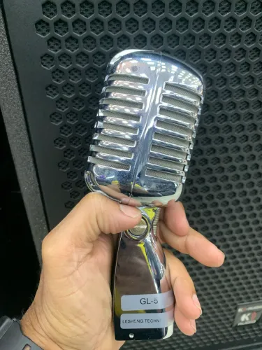 Mic GL-5 estúdio