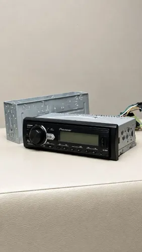 Rádio Pioneer MVH88ub