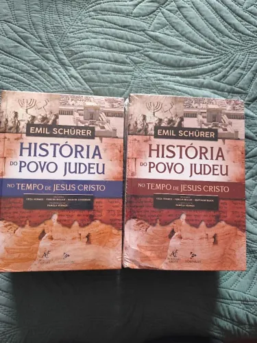 VENDO ESSES LIVROS COMENTÁRIOS BÍBLICOS