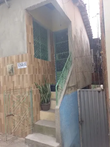 VENDO DUAS CASAS PELO PREÇO DE UMA - OPORTUNIDADE IMPERDÍVEL NO BENEDITO BENTES!