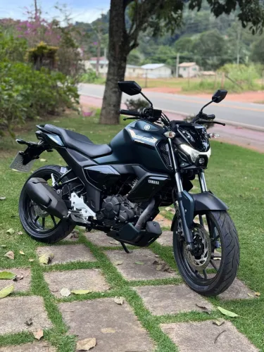 Yamaha FZ15 2025 connect 