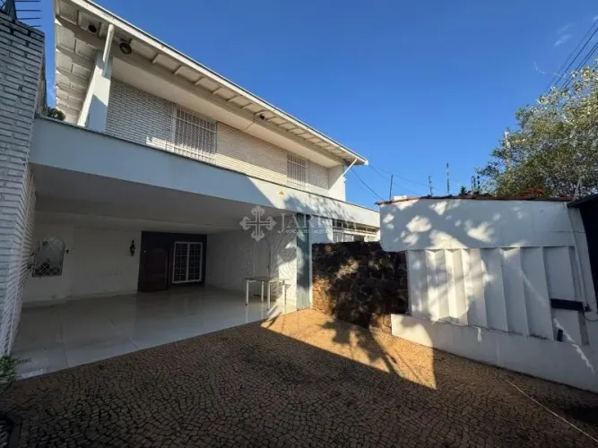 CASA SOBRADO | JARDIM EUROPA