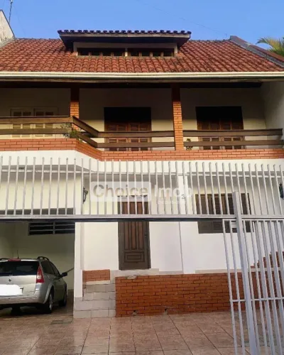 Triplex no bairro Guabirotuba