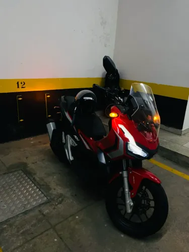 ADV 150