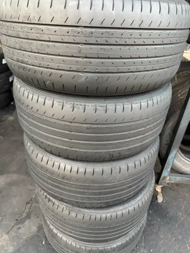 04 Pneus 225/45R17 Dunlop SP Sport Maxx 91W, 70% vida útil