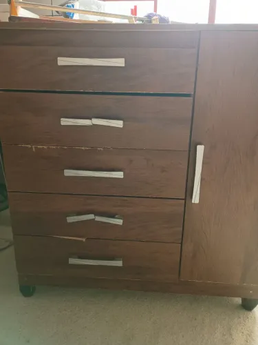 Cômoda com sapateira