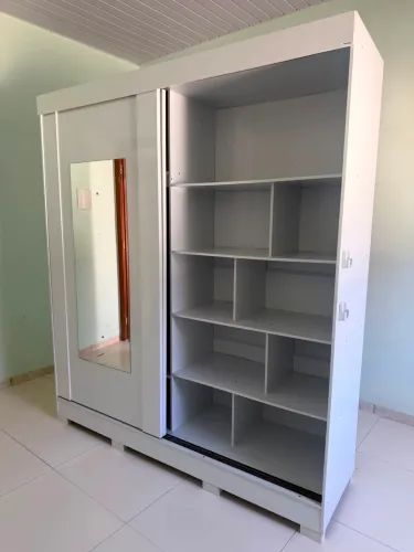 Guarda roupa