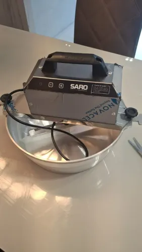 Panela mexedora automática da marca SARO, perfeita para produção de brigadeiro, beijinho, 
