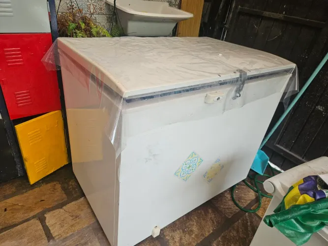 Freezer FUNCIONANDO EM OTIMO ESTADO