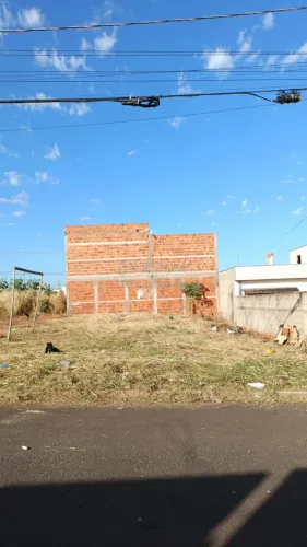 Terreno Padrão em Bady Bassitt