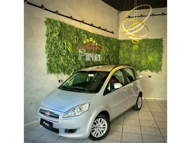 Fiat Idea Attractive 1.4 Fire Flex 8V 5P 2014