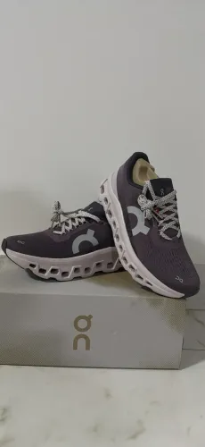 Tênis Cloudmonster 1 número:35 roxo