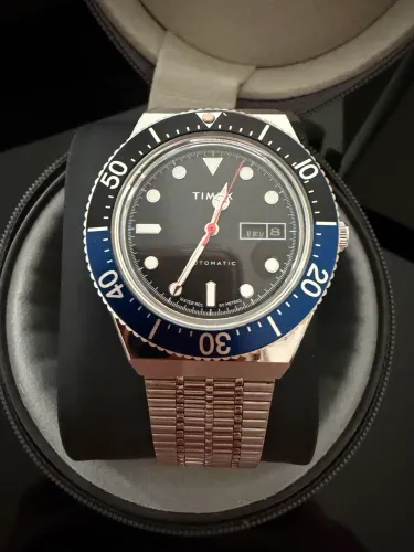 Relógio Timex Q M79 Batman Automático