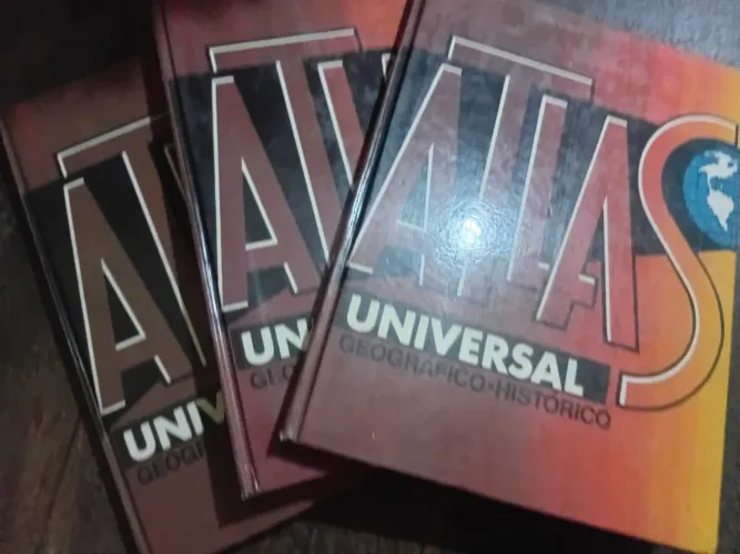 Atlas Universal Geográfico Histórico - 3 volumes