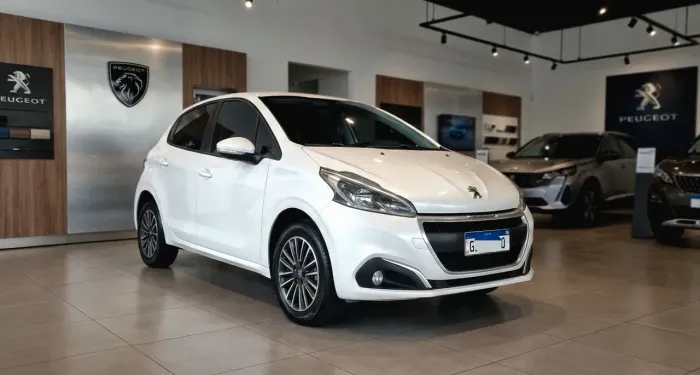 Peugeot 208 Active 1.2 Flex 12V 5P Mec. 2017