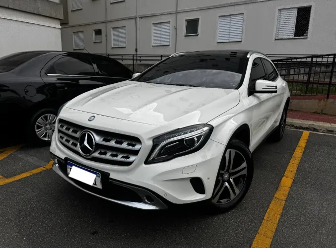 Mercedes-Benz GLA 200 Enduro 1.6 TB 16V Flex Aut. 2018