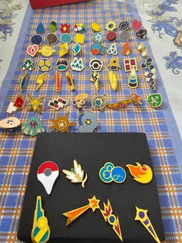 Pokemon insígnias