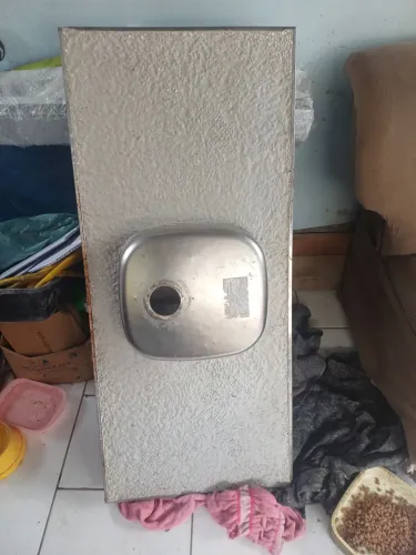Vendo pia de cozinha semi nova em ótimo estado