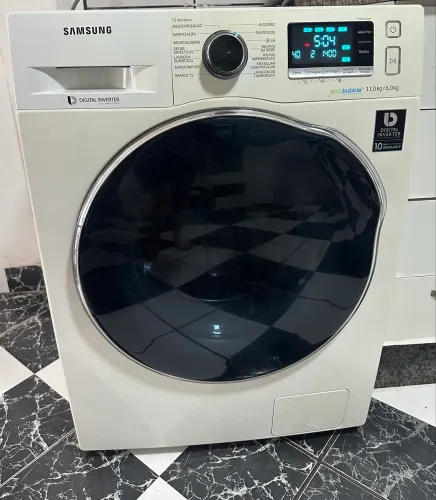 Vendo Lava e seca Samsung EcoBubble Digital Inverter 11kg lava / 6kg seca.
