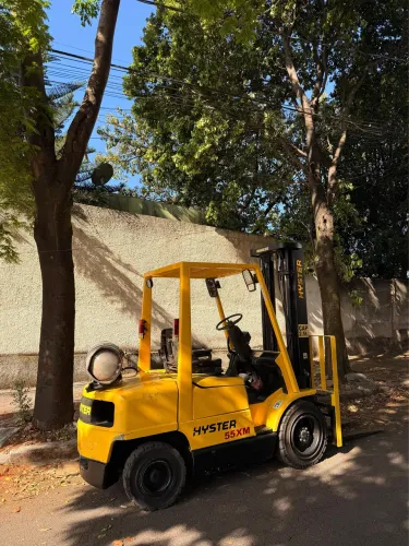 EMPILHADEIRA HYSTER XM