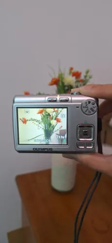 Camera Digital Olympus X-775