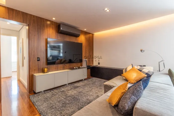 Aluguel Apartamento 2 Dormitórios - 150 m² Pinheiros