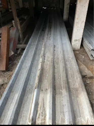 Telha de Zinco 5,40m x 1,02m - R$ 29 o Metro