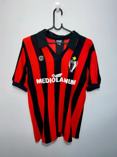 Camisa Antiga Milan Anos 80 Dellerba de pano