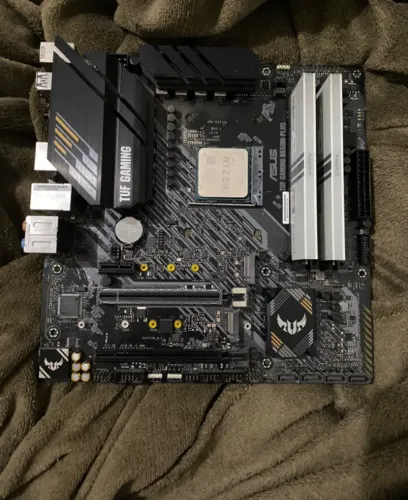 Kit ryzen 7 5800x 32GB Ram 3600MHZ CL18 B550m Asus Tuf