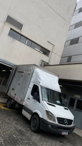 ? FRETES E MUDANÇAS ?