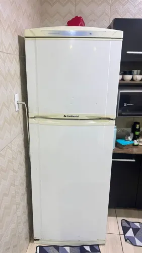Geladeira 470 litros continental